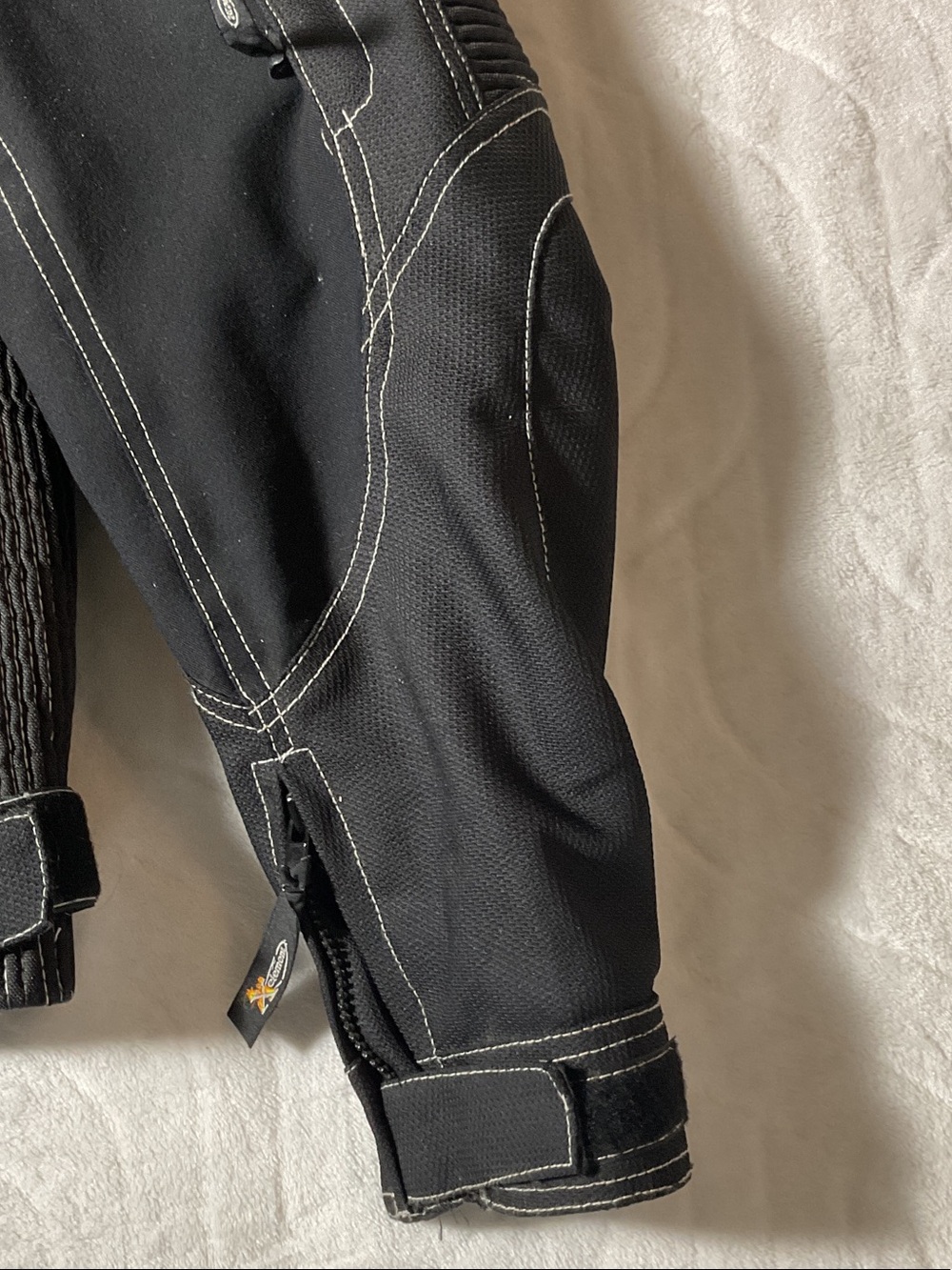 Motorcycle protective jacket - Picture 2 of 15